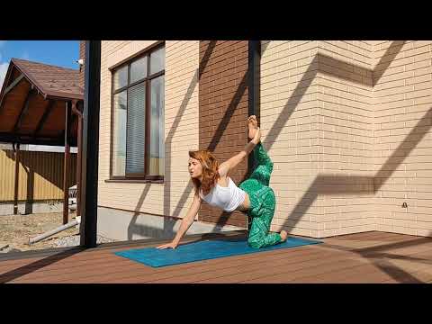 Видео: ЙОГА для продвинутых на всё ТЕЛО/ШПАГАТЫ/БАЛАНСЫ на РУКАХ/НОГА за ГОЛОВОЙ/Падмасана/Мосты
