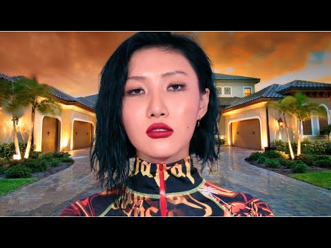 Видео: Как живёт Хваса (Hwasa - Ahn Hye jin) и Сколько Она Зарабатывает