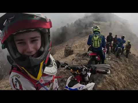 Видео: Философия Эндуро Приэльбрусье 3