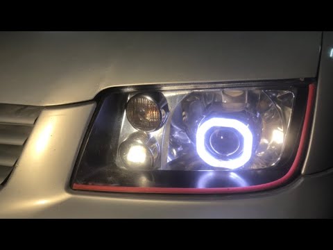 Видео: Установка светодиодных линз на Фольсвагене Бора  ( Джетта )