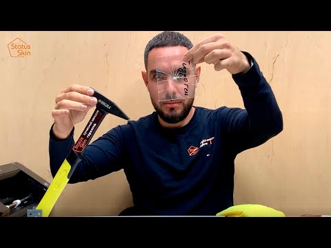 Видео: StatusSKIN Тест защитного стекла, гидрогелевой и полиуретановой пленки для смартфонов