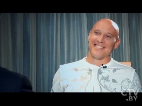 Видео: Денис Майданов в программе «Простые вопросы» с Егором Хрусталевым