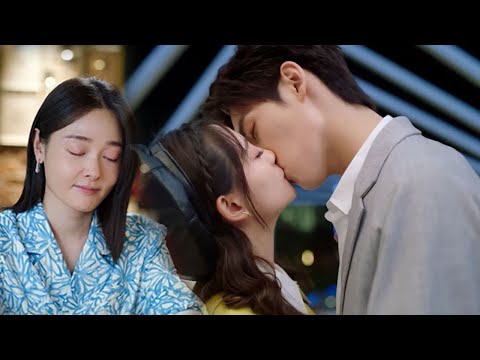 Видео: Хитрые девушки бросают генерального директора, генерального директора и целуются с Золушкой