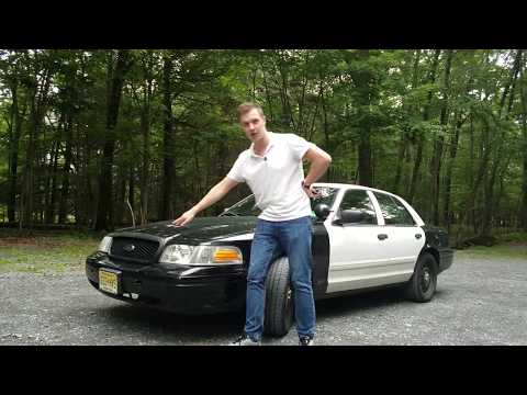 Видео: Обзор Ford Crown Victoria Police Interceptor 4.6 2011 год. Форд краун виктория