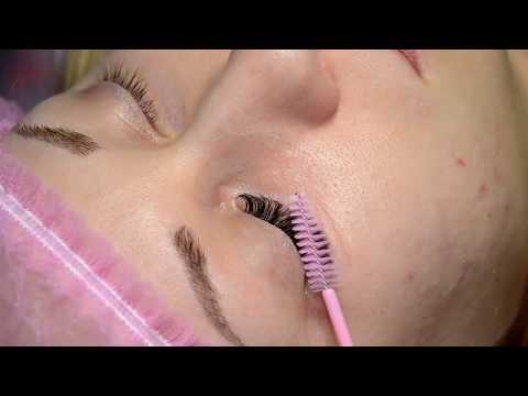 Видео: ПРОРАБОТКА ВНУТРЕННЕГО УГЛА ГЛАЗА при наращивании ресниц