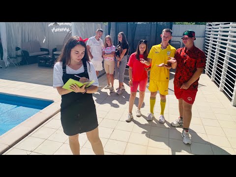 Видео: ИСЧЕЗНОВЕНИЕ! Оливка пропала! Новенькая девочка Журналист пришла в лагерь разобраться с Мистикой!