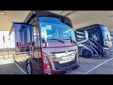 Видео: Самый дорогой автодом в США 😱 Обзор RV от $100K до миллиона 🍋
