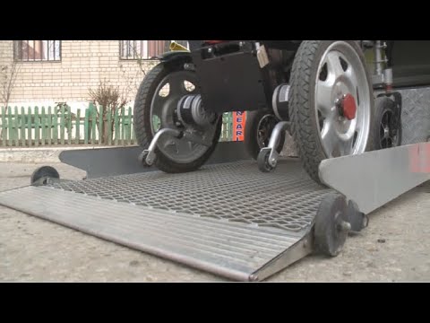 Видео: Реабилитационный центр не оборудован пандусом в Актобе