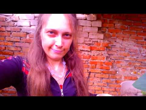 Видео: Сама на хозяйстві поки батьки у Вінниці 2015 рік