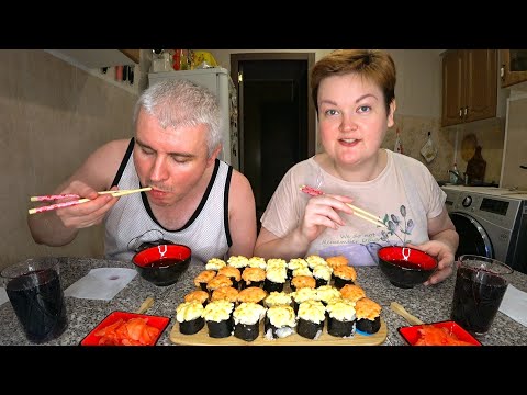 Видео: БЛАЖЕНСТВО 🍣🍤 Мукбанг ЗАПЕЧЕННЫЕ роллы и красное ВИНО, доставка из Каратэ суши обзор