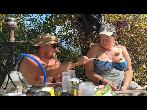 Видео: «Мы нашли СЕКРЕТНОЕ место и уехали в глушь на 4 дня 🎣⛺» 3й день