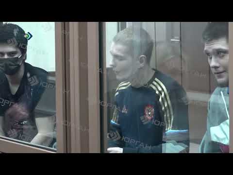 Видео: Девушку использовали в качестве приманки жестокие налетчики в Сыктывкаре