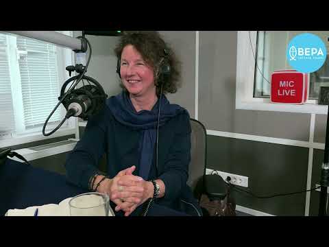 Видео: Особенности женской веры / Светлые истории