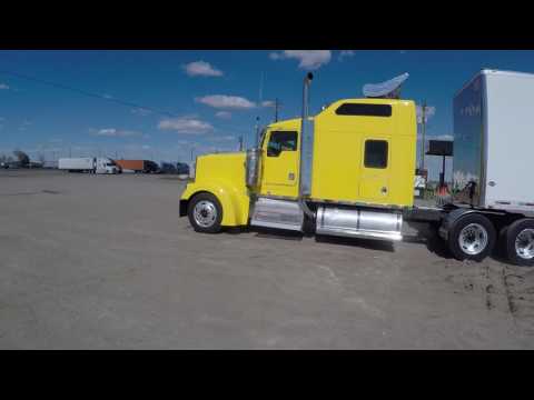 Видео: Дальнобой Америка. Обзор 2002 Kenworth W900. Рейс Северная Каролина на Юту. Част 1