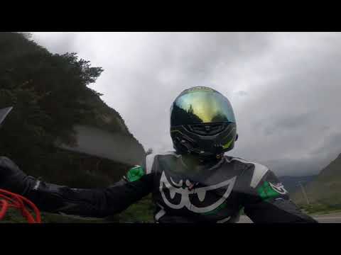 Видео: Мотопутешествие на юг, на городском спортбайке Kawasaki Z800. Часть 2