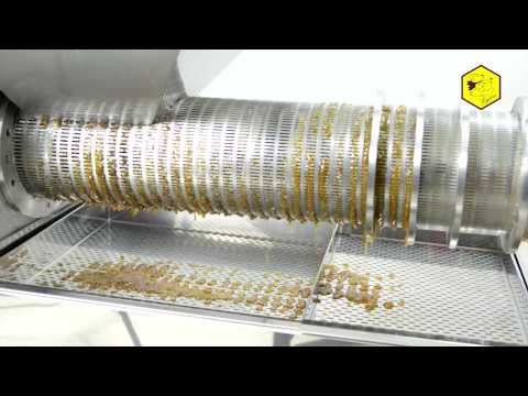 Видео: Станок для отжима забруса.