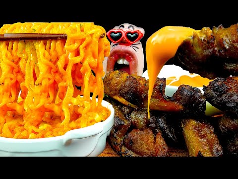Видео: ASMR MUKBANG :) Шоу еды с жареной куриной лапшой и свиными ребрышками с острым соусом!