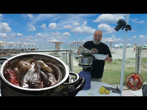 Видео: Сварил рыбацкий суп на пляже