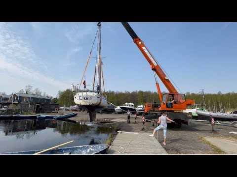 Видео: На ремонт на берег. Кильблок на скорую руку. Видеодневник экспедиции. День 11