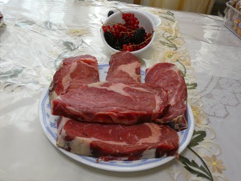 Видео: Говядина ферментированная (dry aged beef)