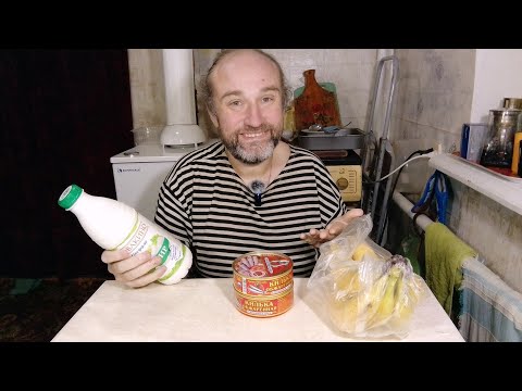 Видео: Завтрак с Рыжулей. Распаковка. Мука. Про Киркорова. Мукбанг. Обжор. Еда на камеру. Диета. Шизофрения