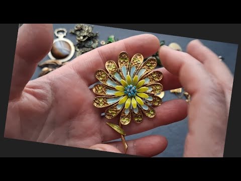 Видео: 801. Обожаю когда курьер приезжает вовремя. Итак распаковка.