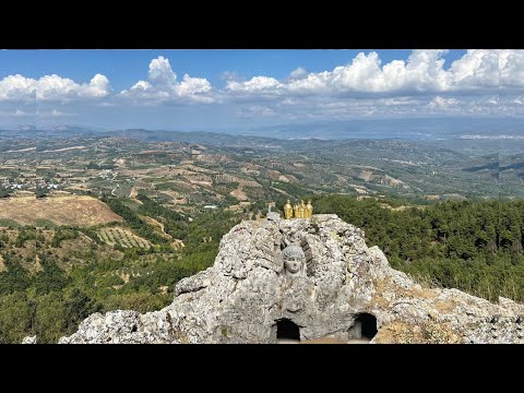 Видео: Очень Ценный Сокровище, Принадлежавшее Грекам, Было Связано...
