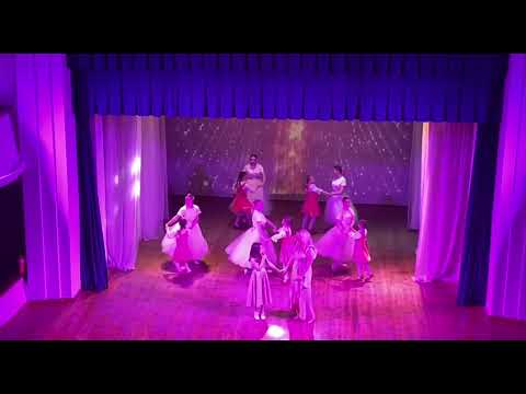Видео: Народний ансамбль нар. танцю "Бессарабський сувенір" та Зразковий ансамбль нар. танцю "Барвінок"