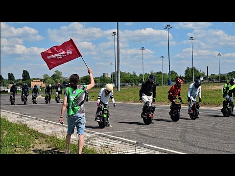 Видео: Ле-Ман 30км гонки на моноколесах / приезд Begode