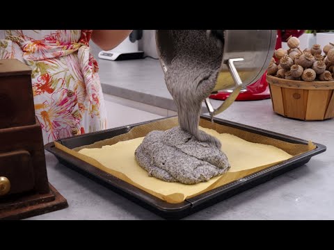 Видео: Этот рецепт уже мало кто знает — это лучший маковый пирог на свете!