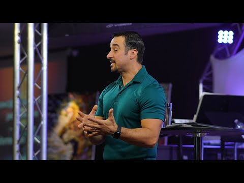 Видео: Пастор Андрей Шаповалов «Трансформация моей реальности»