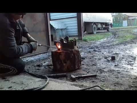 Видео: 2 часть 23 серии мтз из металлолома. Ремонт навески.