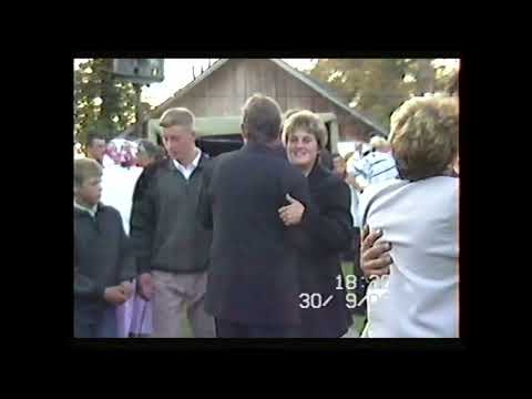 Видео: ВЕСІЛЬНІ ПІСНІ 2000-Х. ЛЬВІВСЬКА ОБЛАСТЬ, РАВА-РУСЬКА. АРХІВ 30.09.2000. ПЕРЕПИСУЄМО ВІДЕОКАСЕТИ