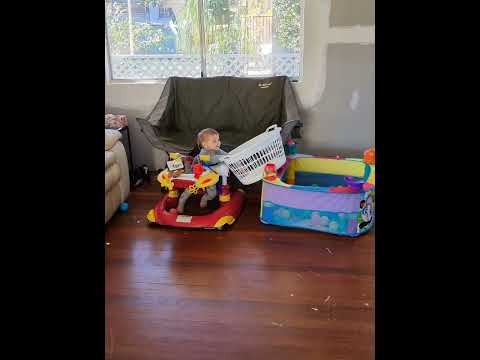 Видео: Как мы переехали в старый дом