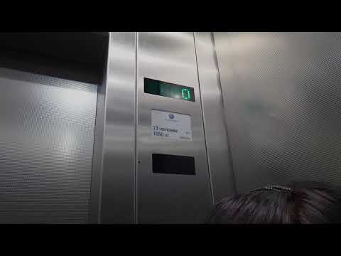 Видео: Подъём и спуск на скоростном лифте Останкинской телебашни