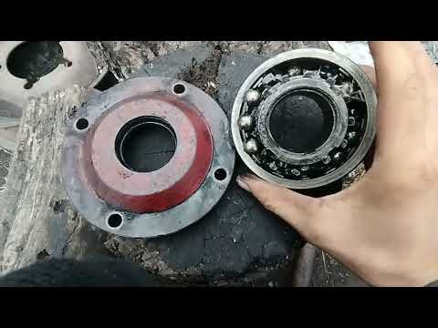 Видео: 30 Уборка пшеницы и поломка Палессе