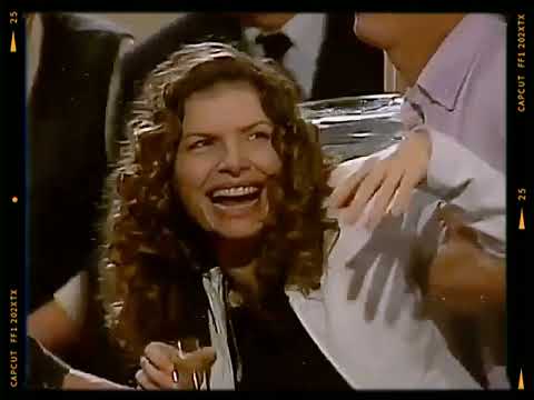 Видео: Under. Julia e Chico| Жулия и Шику