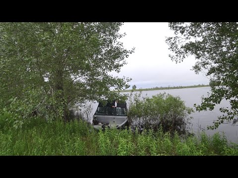 Видео: Рыбалка где-то в притоке Иртыша 2024