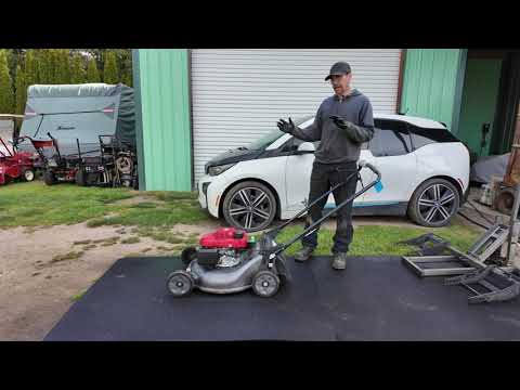 Видео: Двигатель работает, а затем глохнет — вот почему! — Самоходная газонокосилка Honda 21