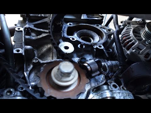 Видео: Замена водяного насоса / ремня ГРМ Honda D-Series!