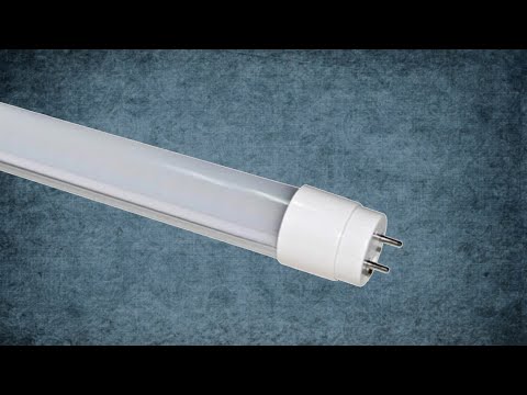 Видео: Классная идея из лампы дневного света Цоколь Т8 Самодельная лампа, подсветка в гараж, мастерскую
