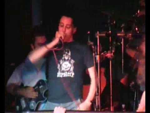 Видео: ReAnima - Мир не для меня (live at Relax, 01.07.2006)