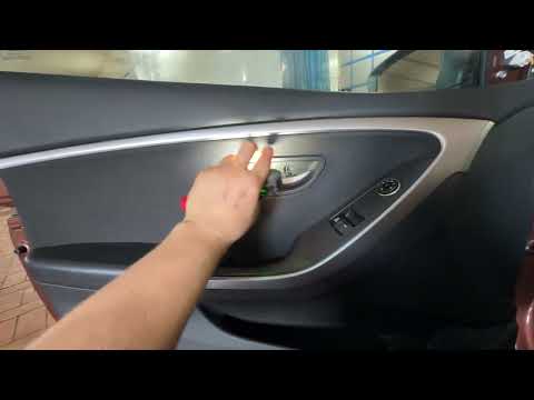 Видео: Hyundai i30 замена переднего стеклоподъемника.
