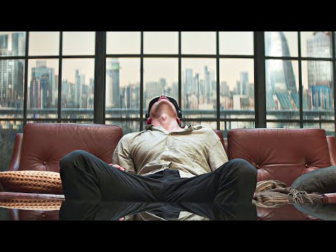 Видео: В будущем люди будут вынуждены жить в виртуальном мире, поскольку солнце станет токсичным