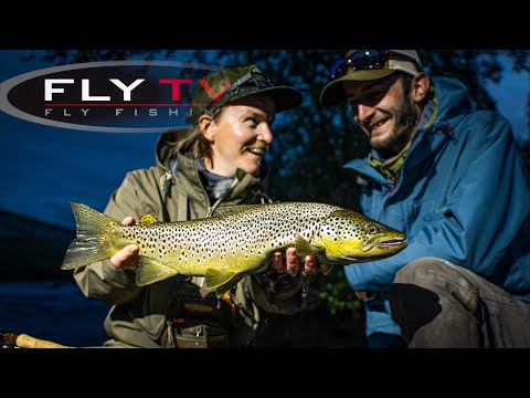 Видео: FLY TV - Эпическая Ловля Кумжи Нахлыстом На Стримеры