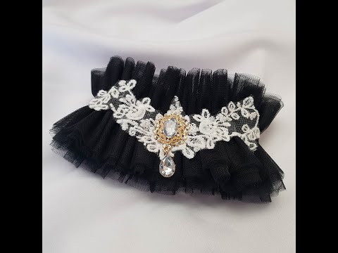 Видео: Подвязка невесты