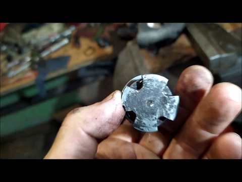 Видео: переборка заднего суппорта на АУРИСЕ