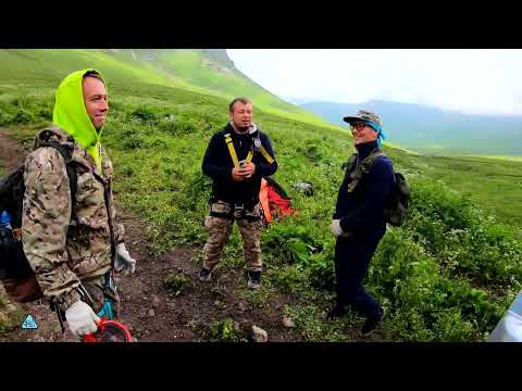 Видео: Алмалыкая, 303 метра (лето 2022 год) - No Angels Team/Прыжки с веревкой на Урале/Rope jumping Ural