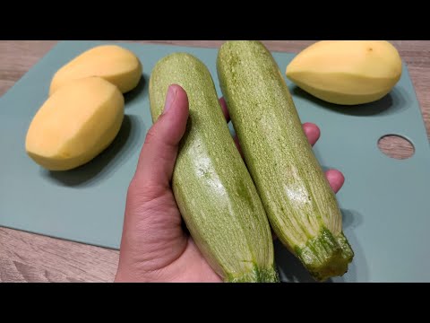 Видео: Ако имате 2 тиквички, не пропускайте да си приготвите бърза и вкусна вечеря.