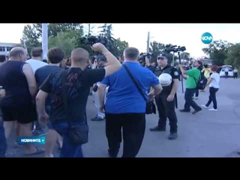 Видео: Местан - Чия ръка прати побойниците в „Орландовци” - Новините на Нова (17.06.2015г.)